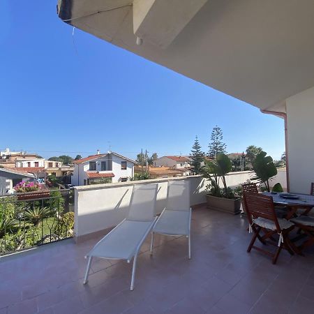 Hikkara Home Airport, Sea And Beach 카리니 외부 사진